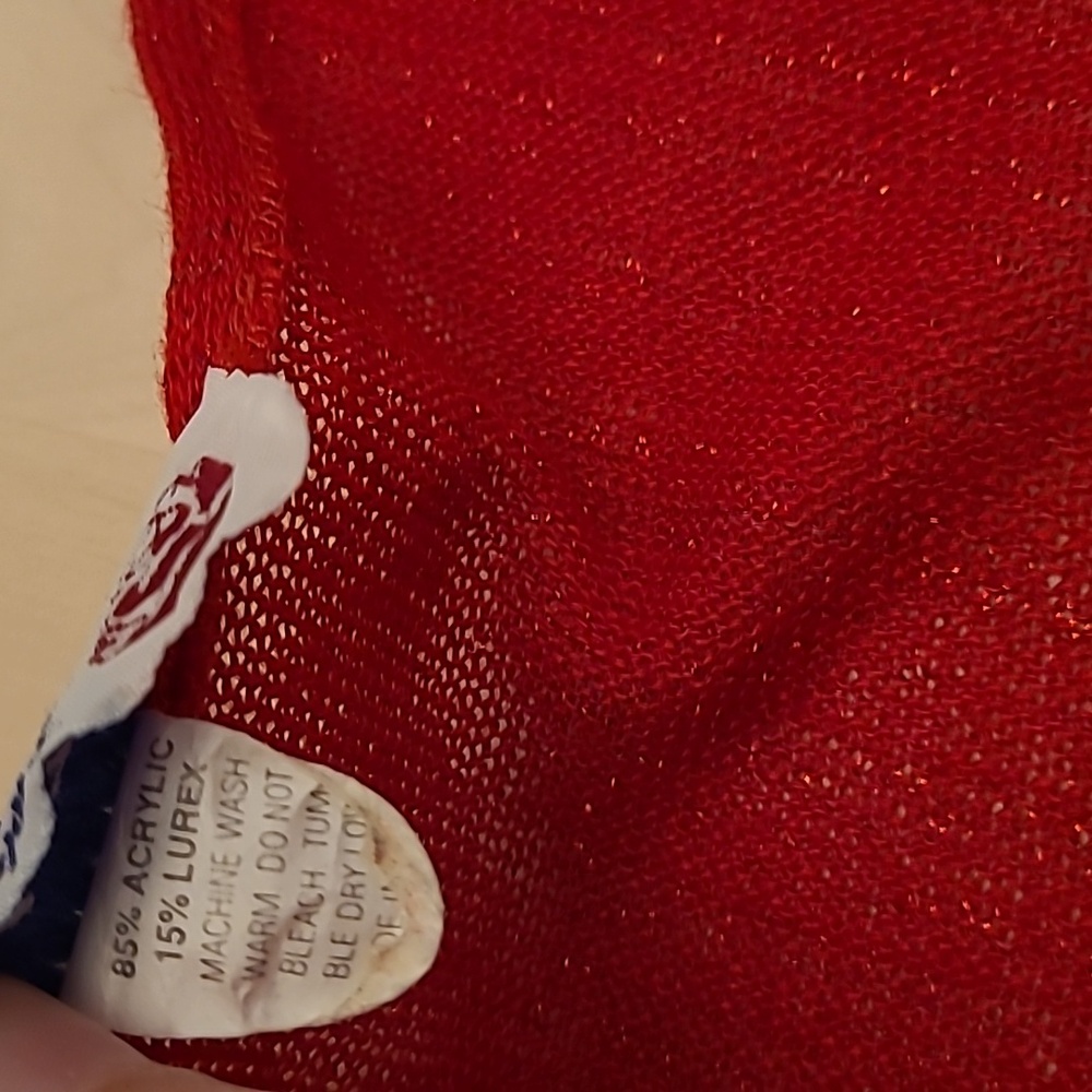 LIKE NEW VTG Nicolette Red Glittery Short Sleeved Fitted Waist Sweater - Picture 5 of 13
